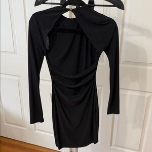 Elegant Black Long Sleeve Backless Dress